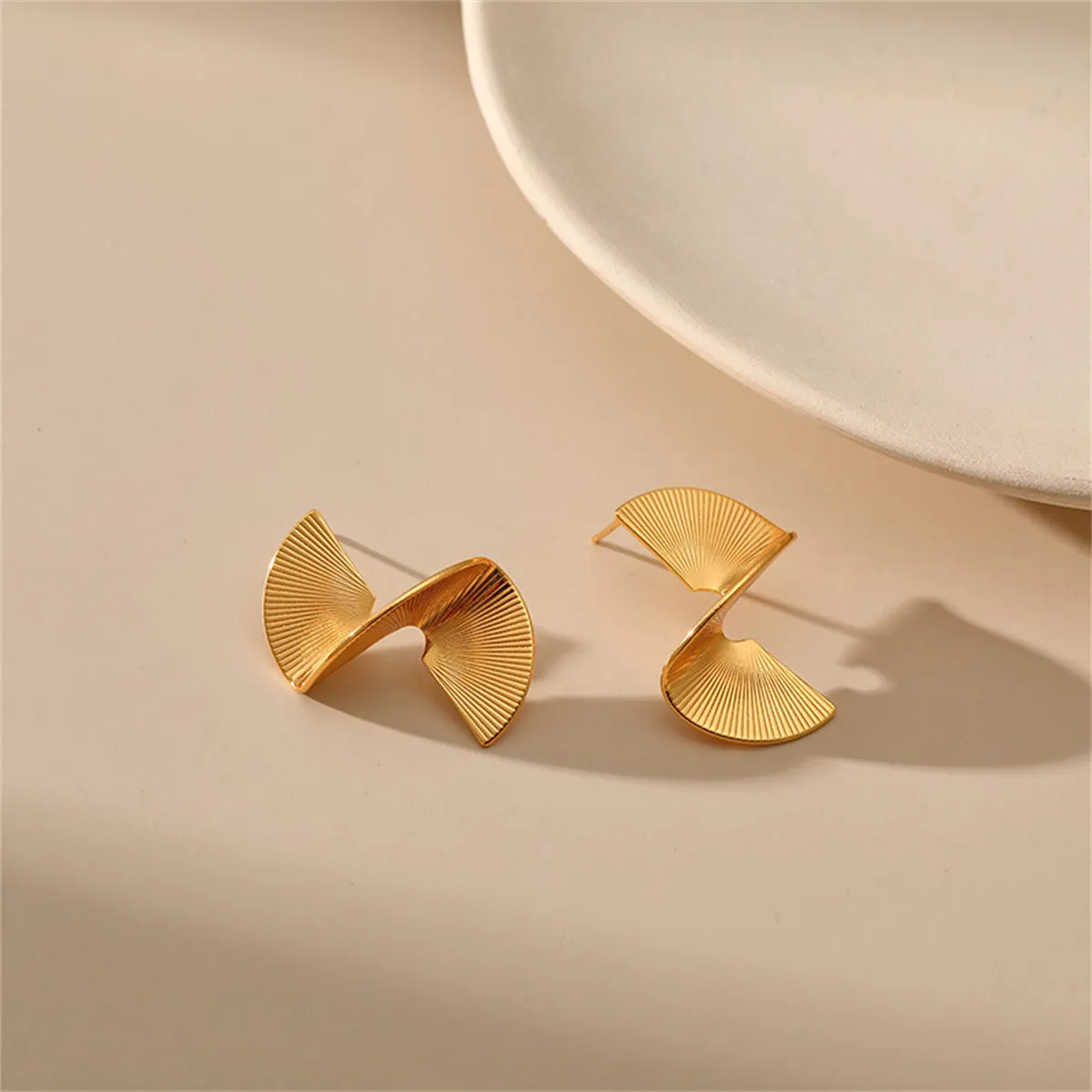 18K Gold-Plated 3D Spinning Stud Earrings