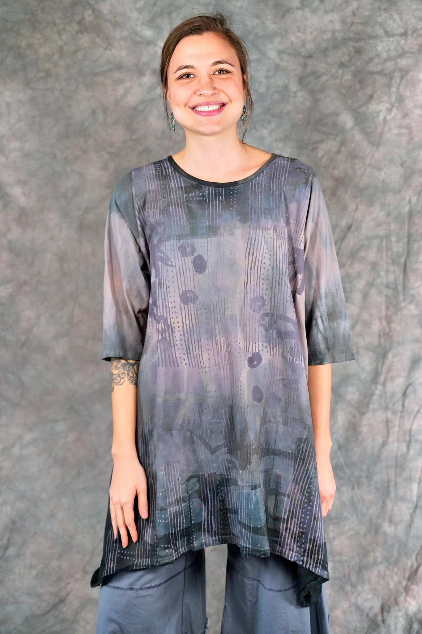 2359HD Wander Tunic Midnight Haze-P