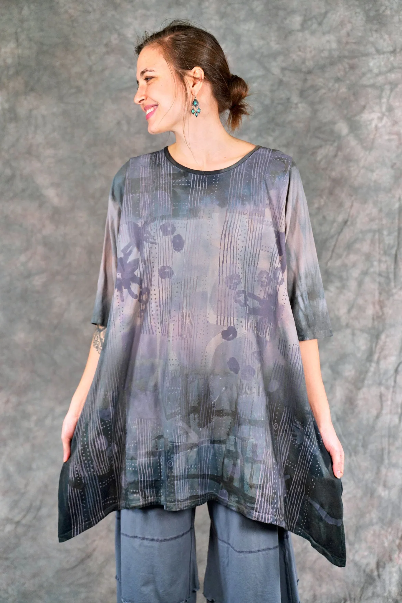 2359HD Wander Tunic Midnight Haze-P