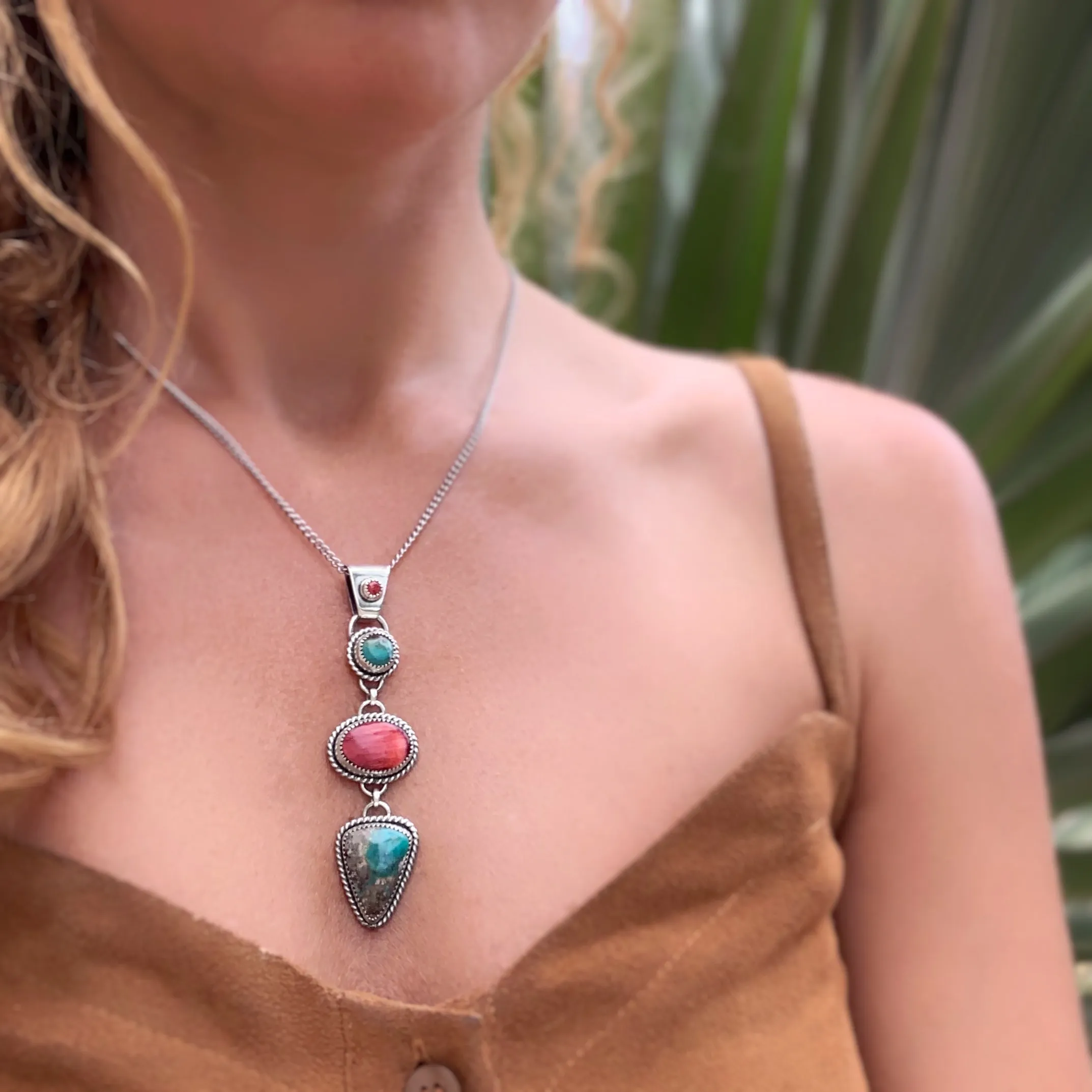 Cascading Morenci turquoise & red shell necklace in silver