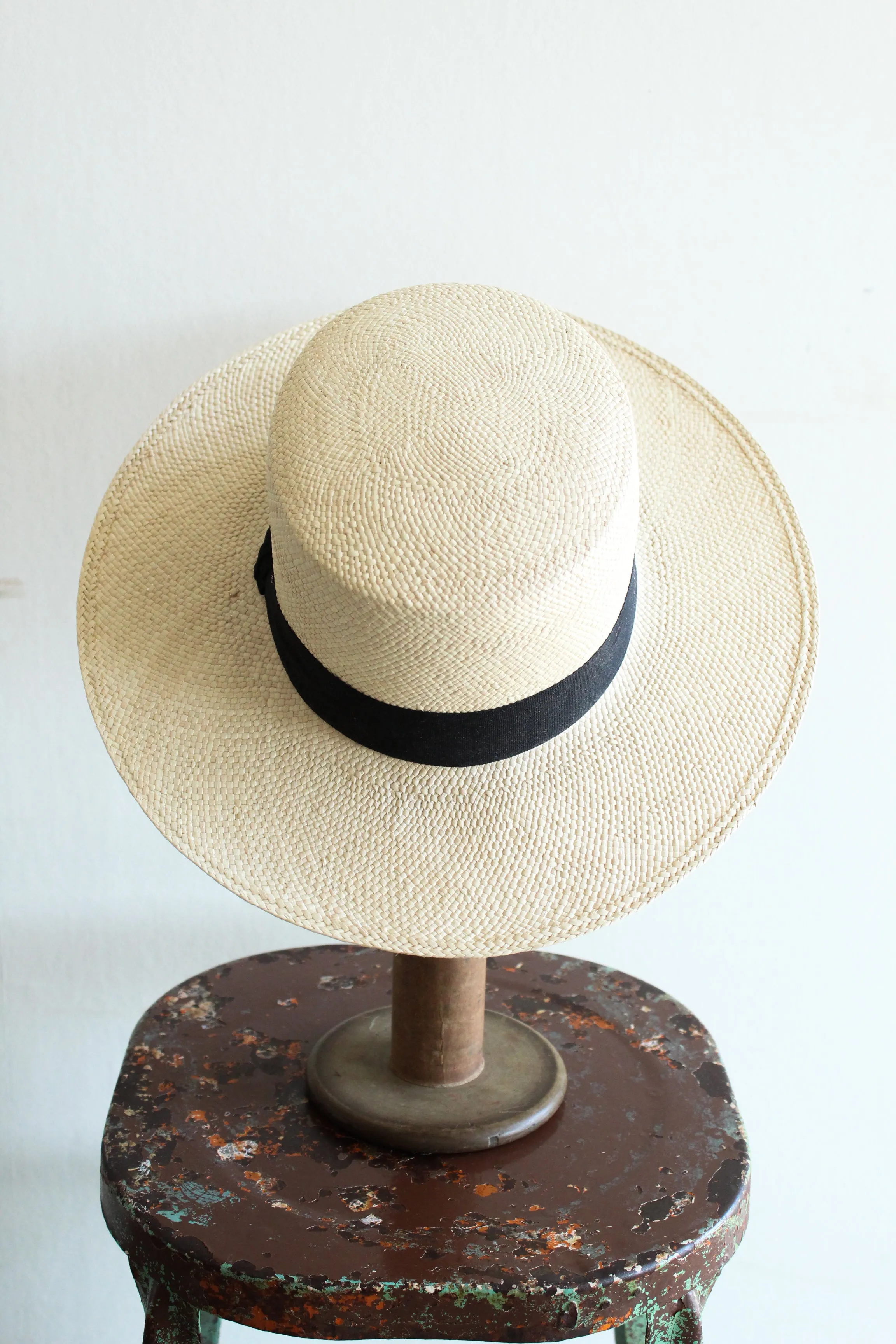 Classic Cordovan Hat Black Ribbon