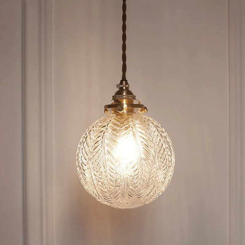 Colonial Global Pendant Light – Timeless Elegance with a Modern Touch