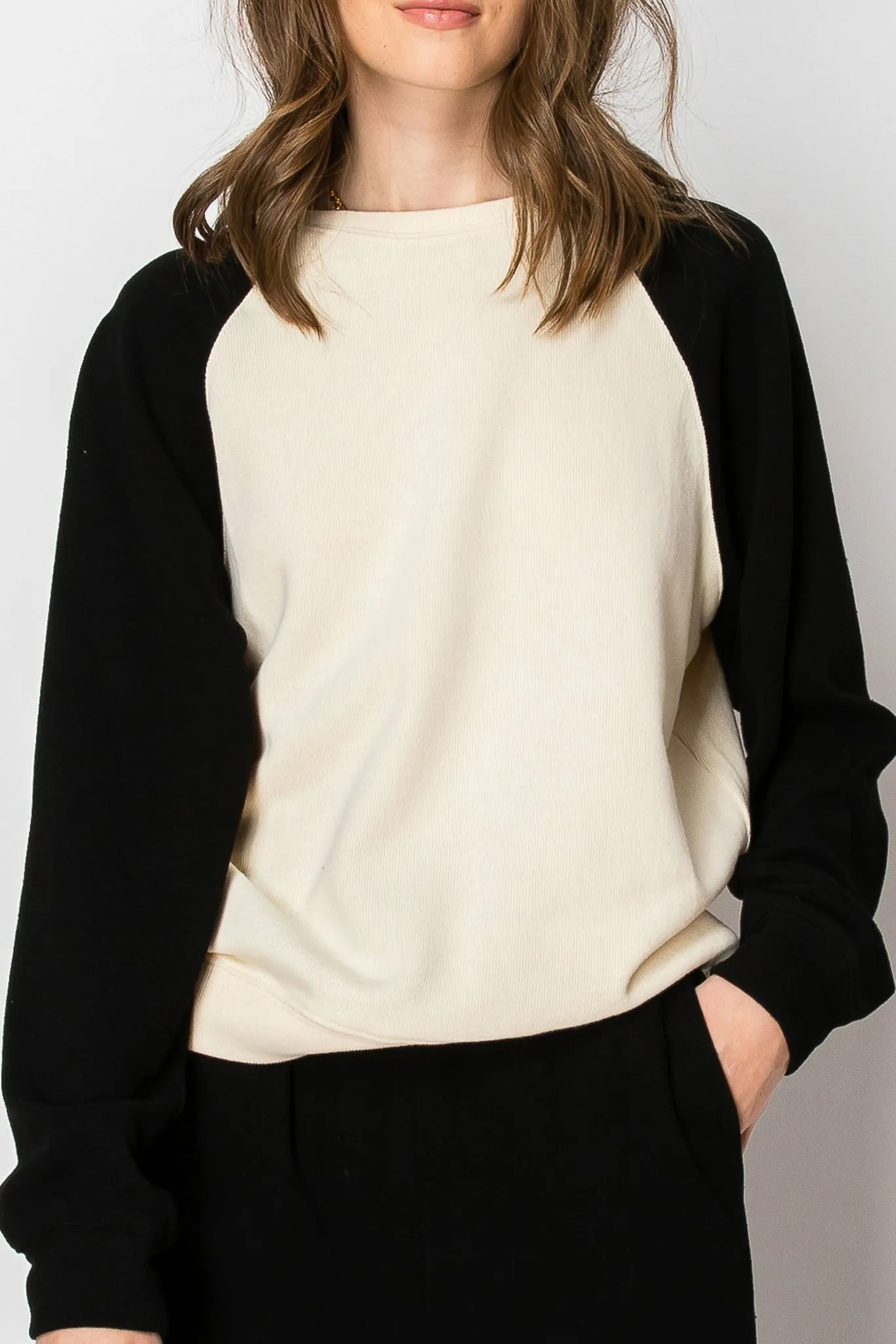 COLOR BLOCK LONG RAGLAN SLEEVE COZY BRUSHED COTTON BLEND SET CREW NECK WITH POCKETS
