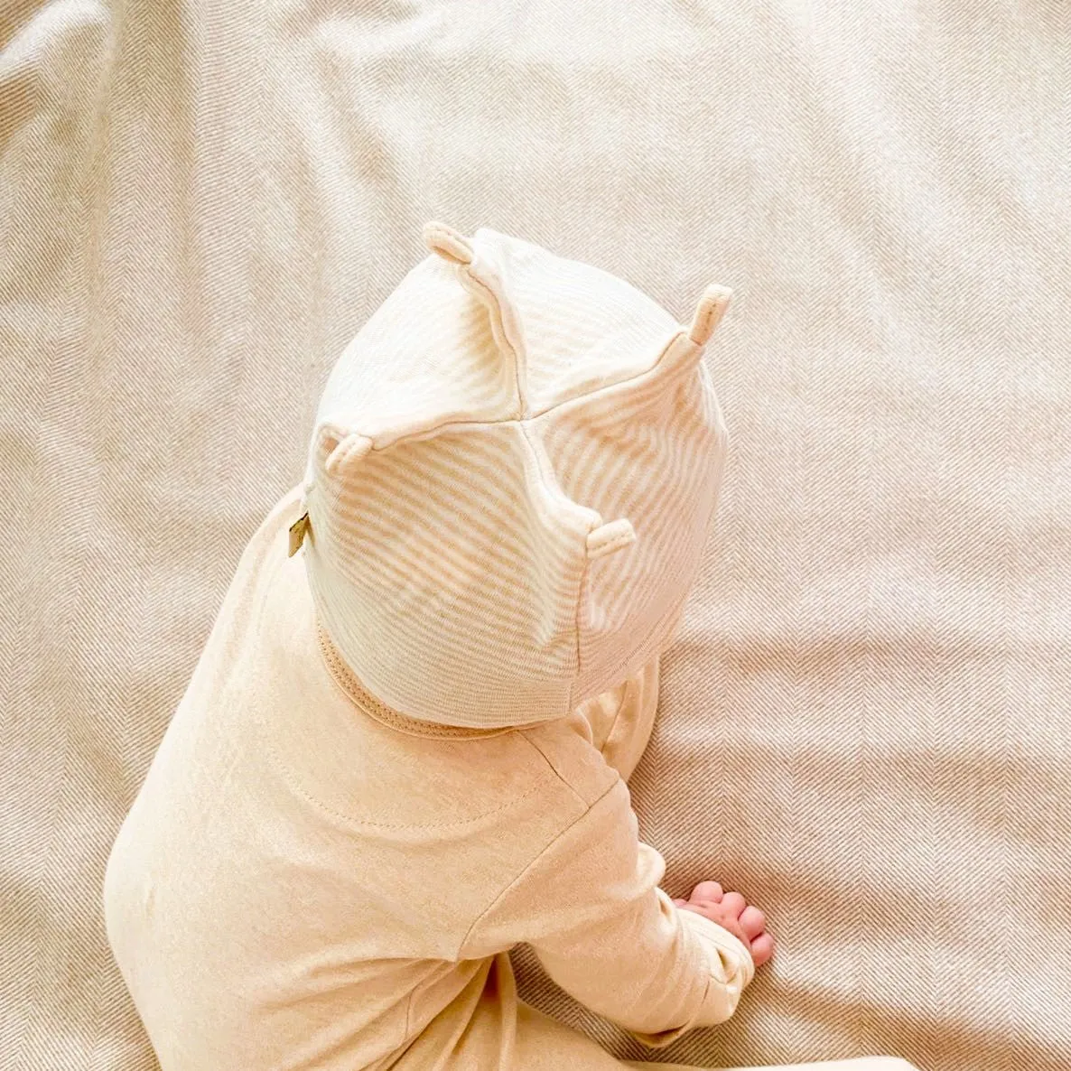 Cutest Newborn Hat with Top Knots