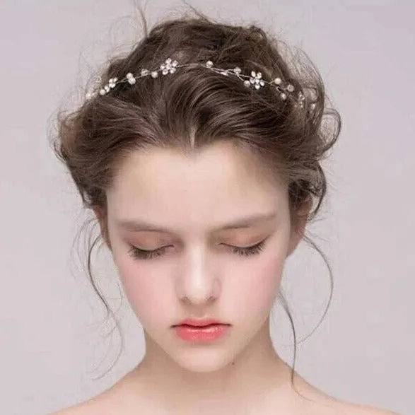 Delicate Floral Blossom Pearl Hair Vine, Boho Wedding Flower Bridal Headband, Pearl Head Wreath for Bride
