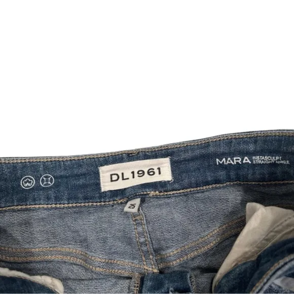 DL1961 Mara Instasculpt Straight Ankle Jeans | Size 25 | Upstate | Fringe Hem