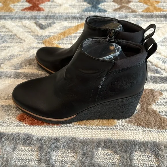 Dr. Scholl's Berklie Wedge Bootie