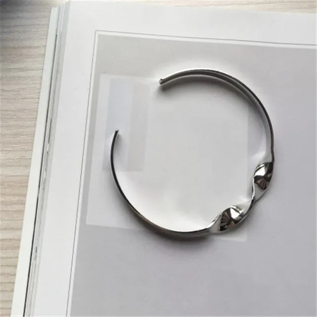 Europe and the United States very minimalist twist burnished gold silver metal bracelet lady fashion bracelets 2018 fine bracele