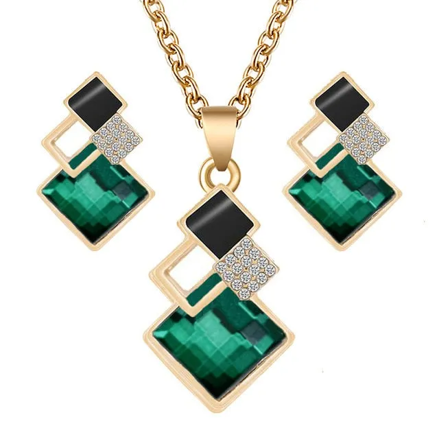 Fashion Crystal Pendant Minimalist Jewelry Set