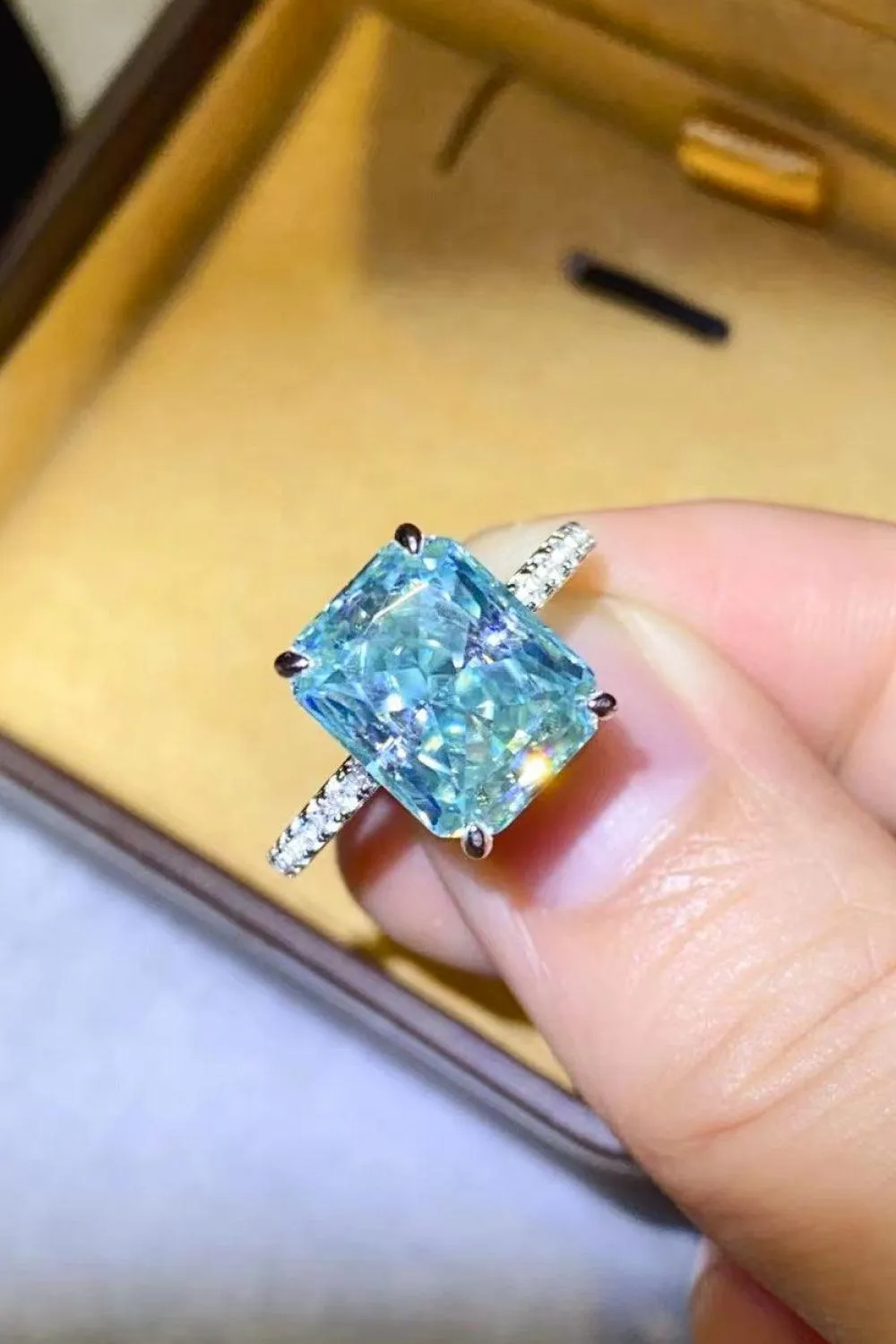 Hazel Blues® | 2 Carat Moissanite Ring