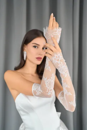 Italian lace flared long sleeves