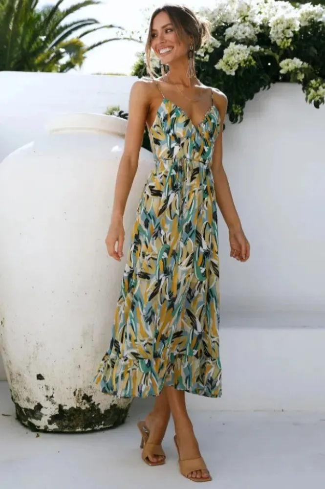 Kaye | Fashionable midi dress in vibrant colors for women