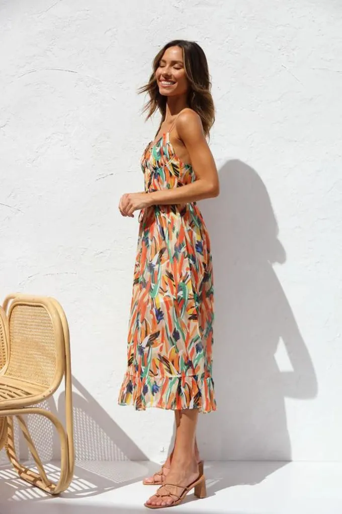 Kaye | Fashionable midi dress in vibrant colors for women