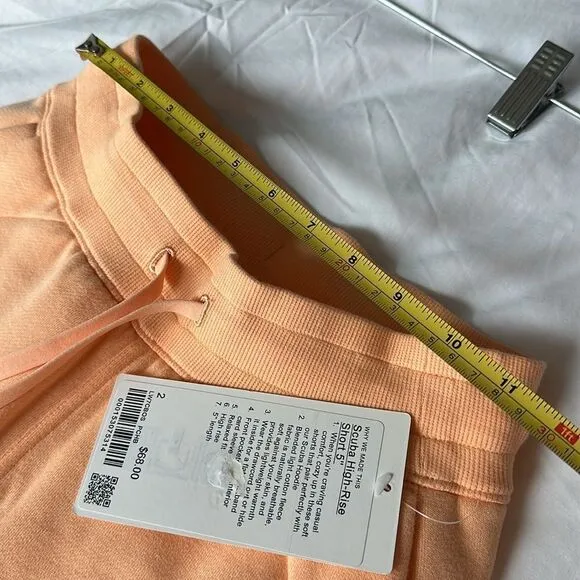 Lululemon Scuba High-Rise Short 5&quot; Peach Bellini size 2 NWT 🍑