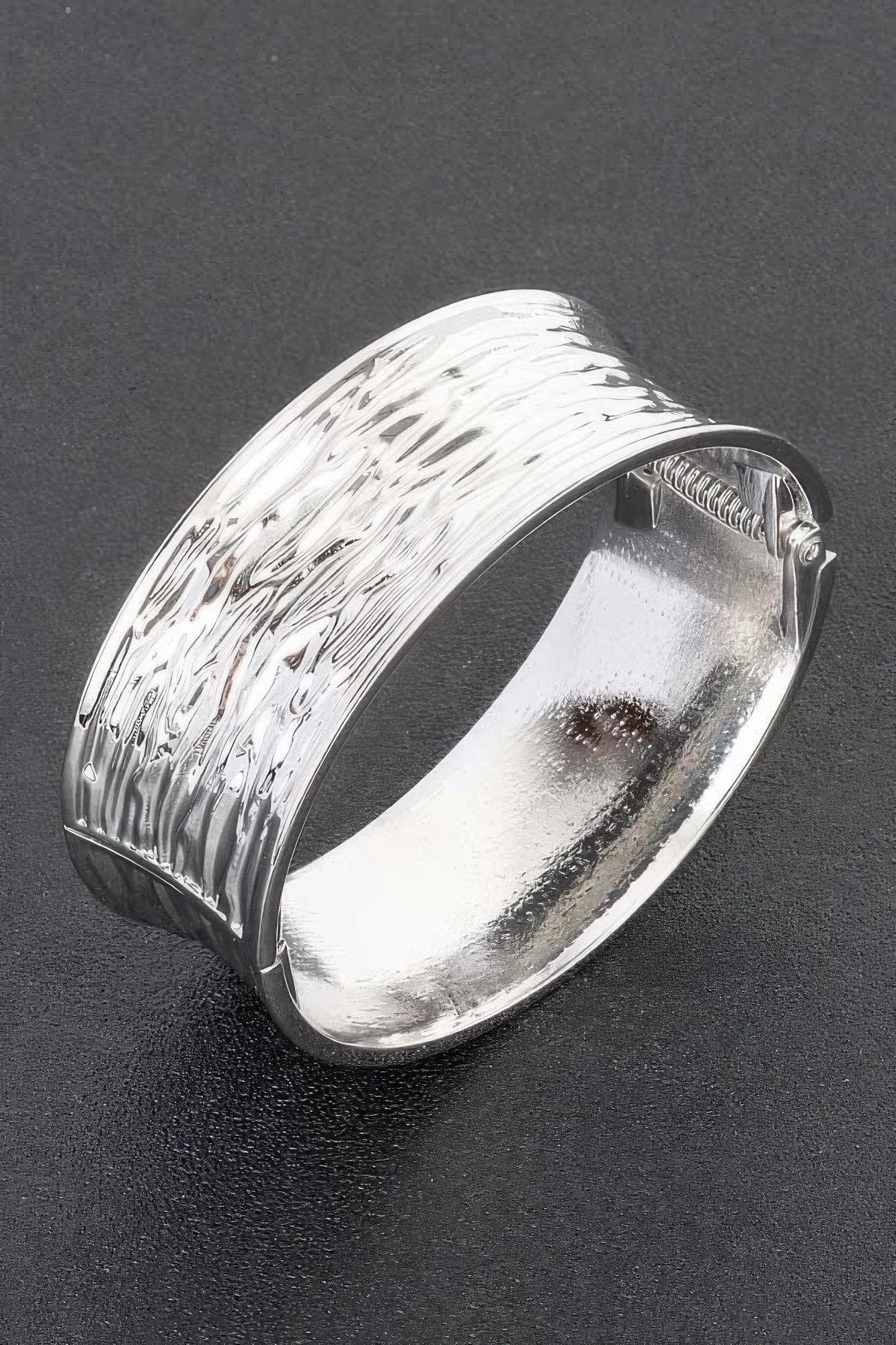 Metal Spring Hinge Cuff Bracelet