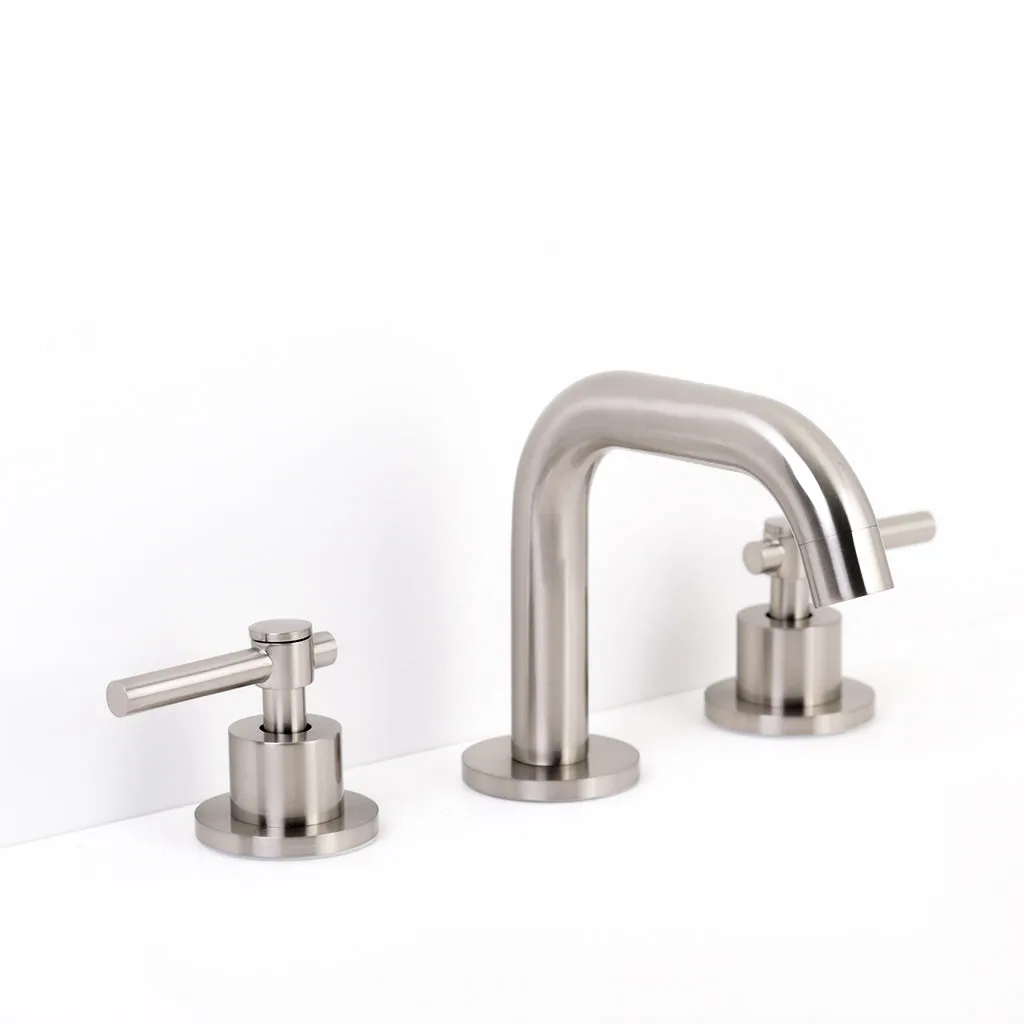 Metro Bathroom Faucet - Widespread - 5" Brass/Brushed Nickel