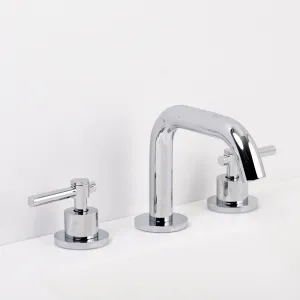 Metro Bathroom Faucet - Widespread - 5" Brass/Polished Chrome
