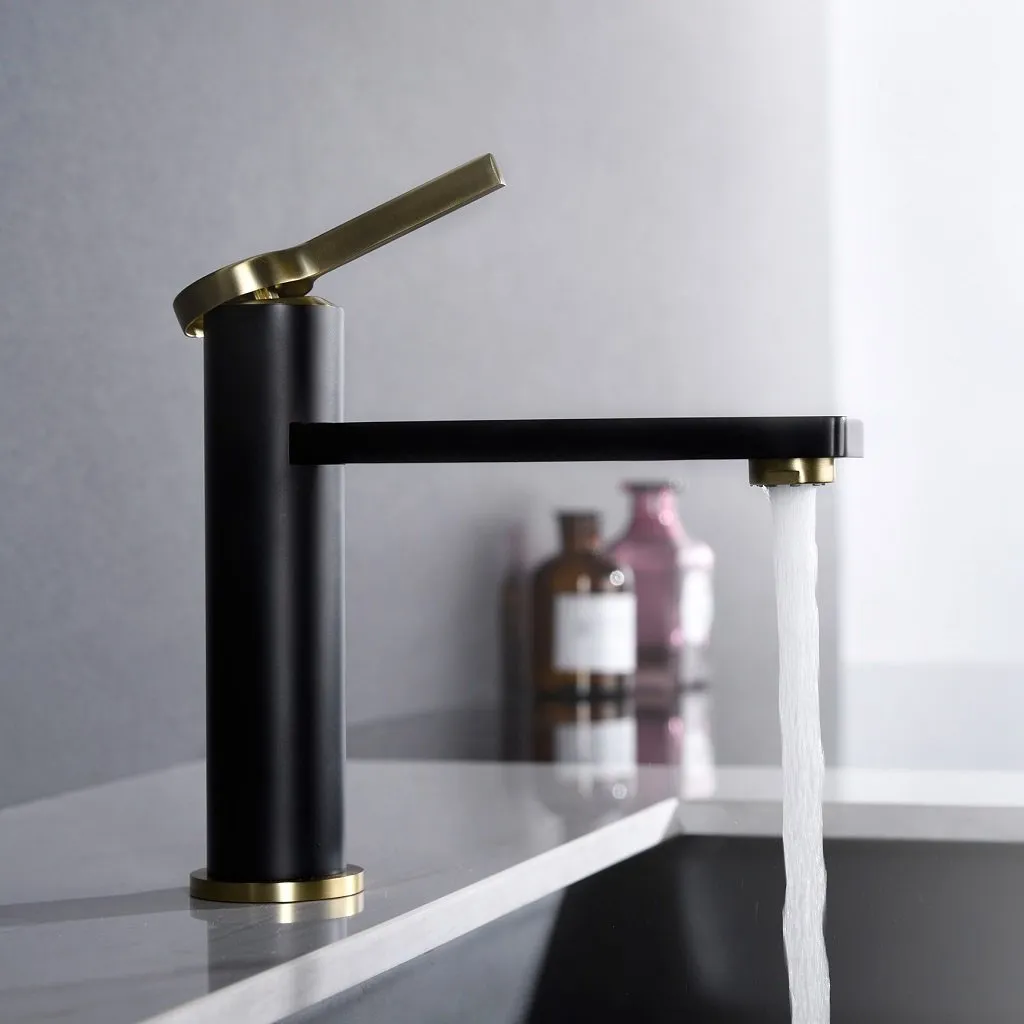 Metro Soho Bathroom Faucet - Single Hole - 8" Brass/Matt Black/Brushed Brass