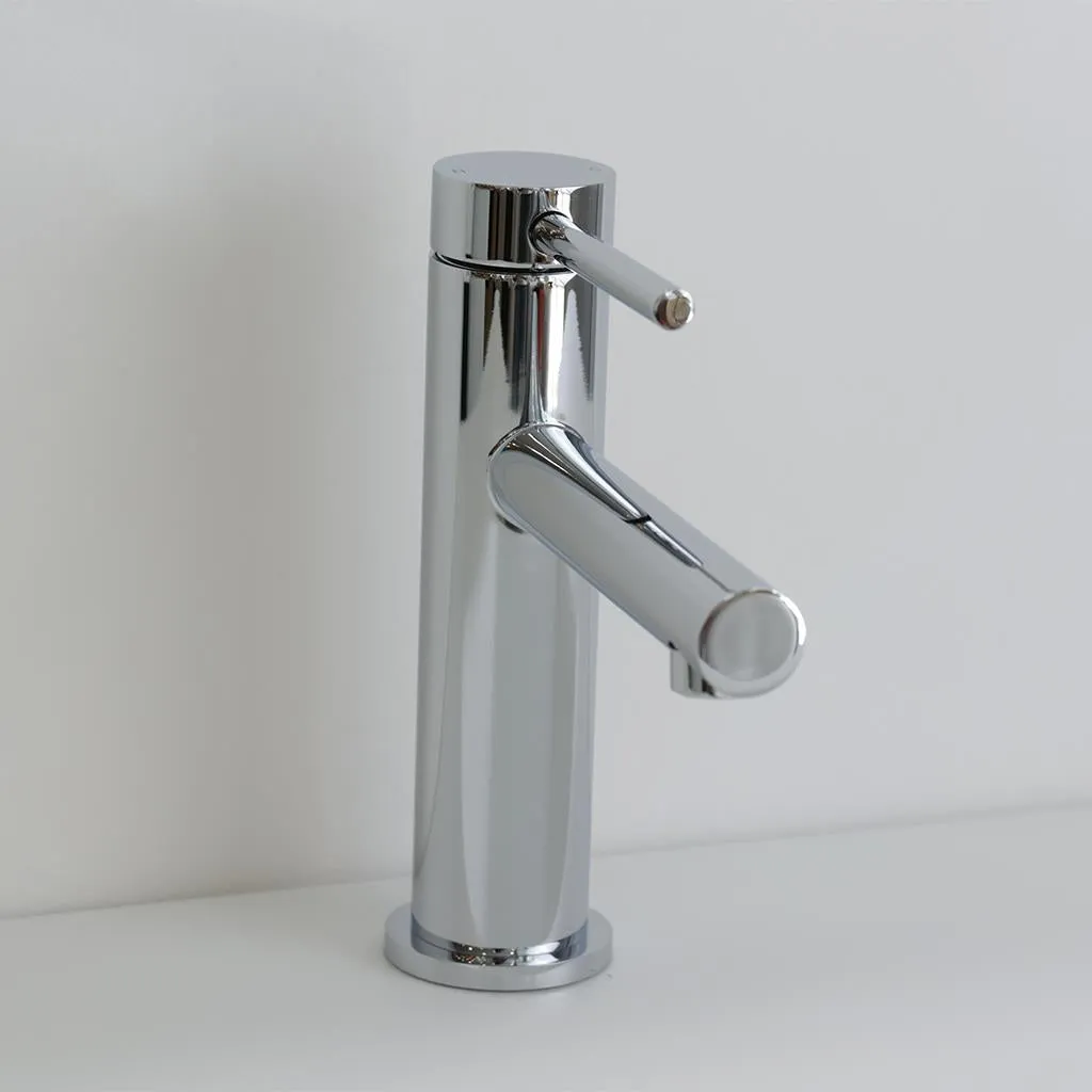 Metro Soho Thin Bathroom Faucet - Single Hole - 7" Brass/Polished Chrome