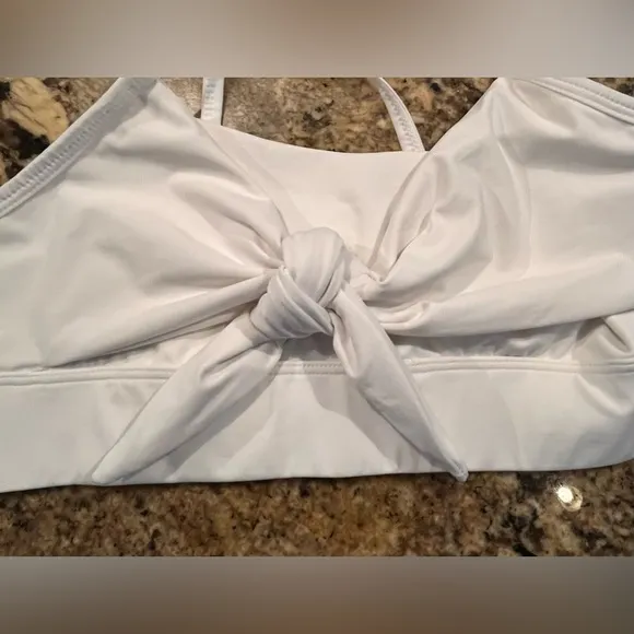 NWT Alala Women’s Tied Bow Sports Bra