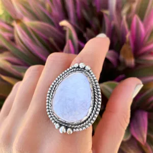 Rare lepidolite ring in silver (Size 6 1/2 - 8 1/2)