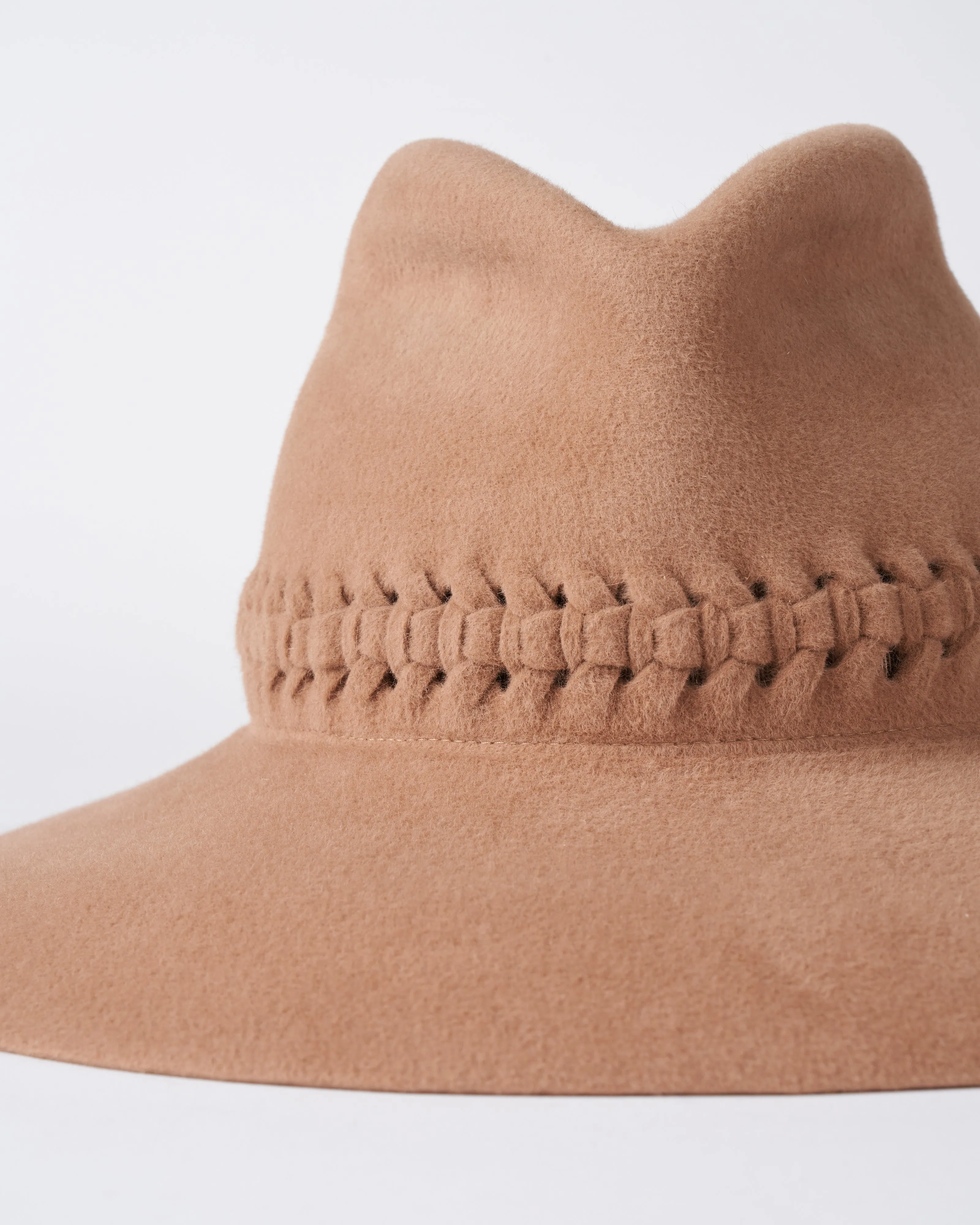 re-fretwork classic fedora - dough