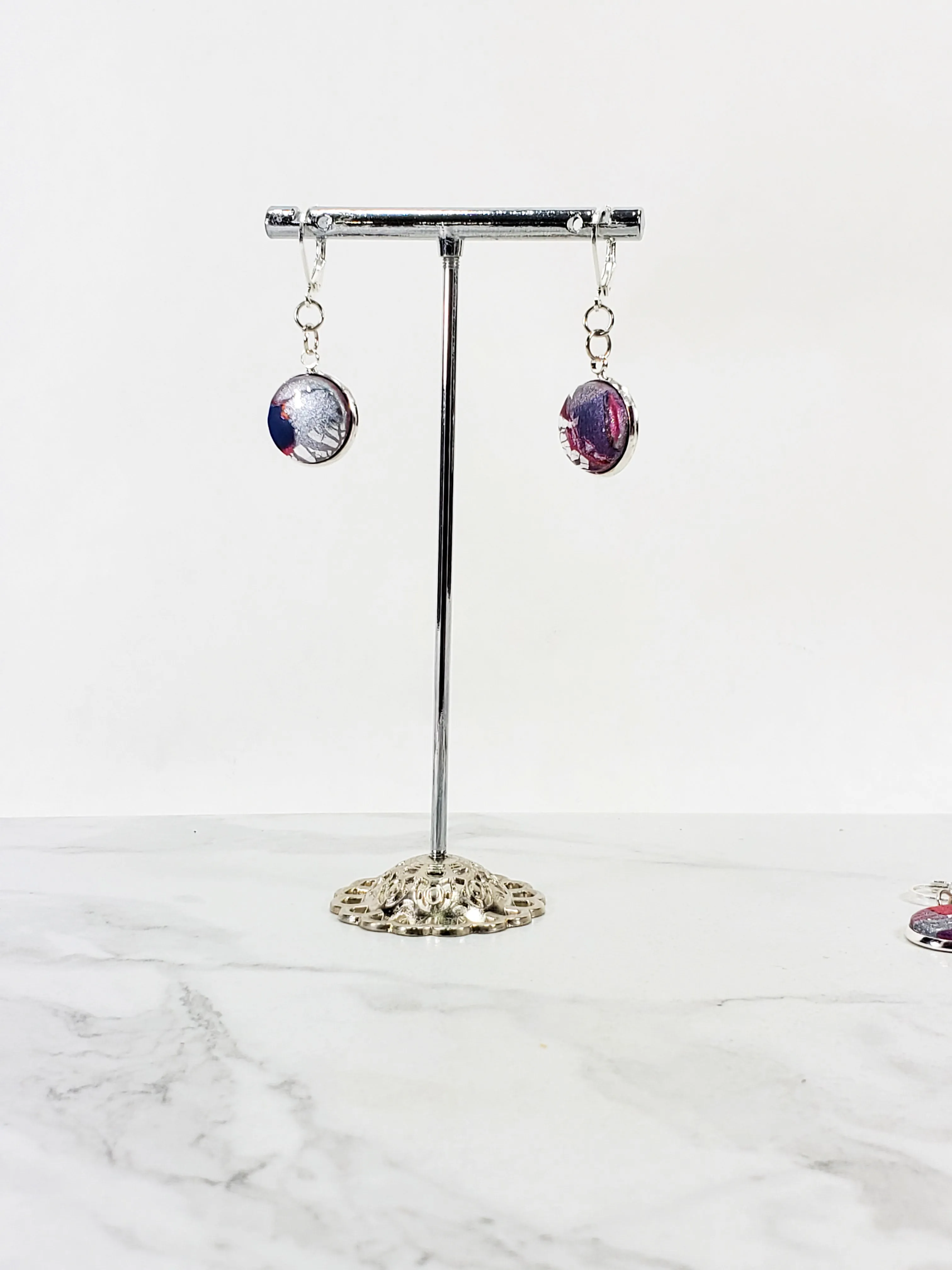 Round Bezel Dangle Earring - Marbled - Viva Magenta