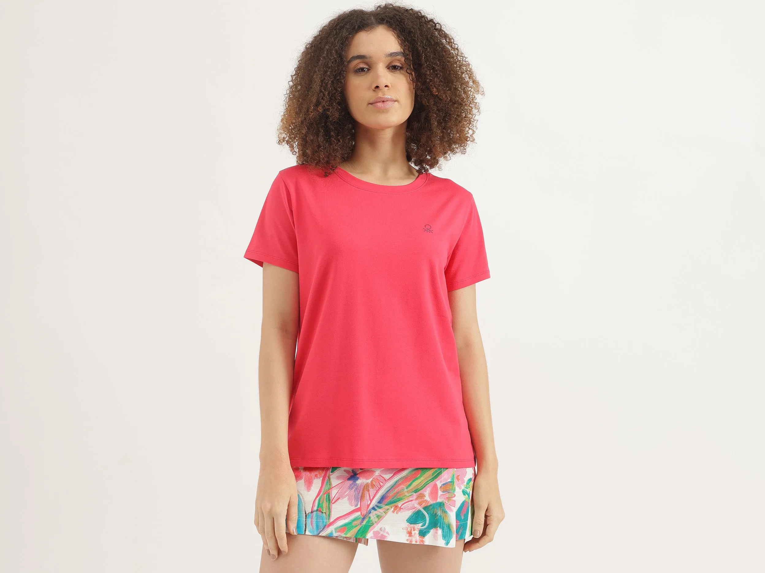 Round Neck Solid Tshirt