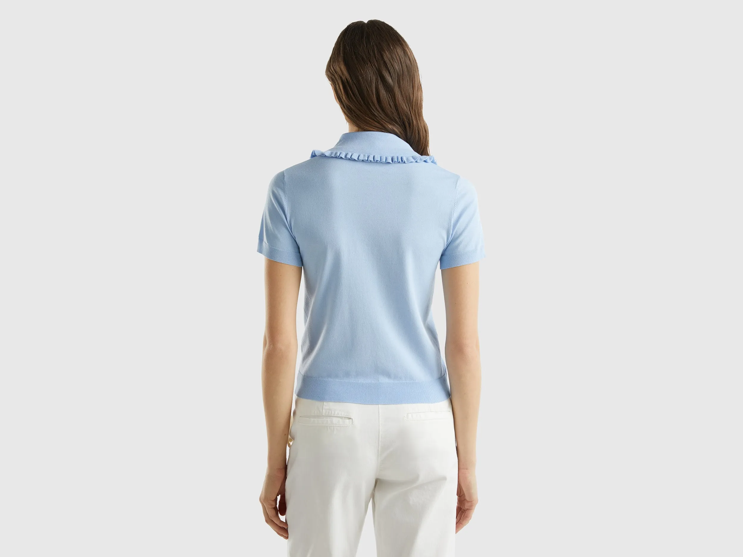 Spread Collar Solid Top