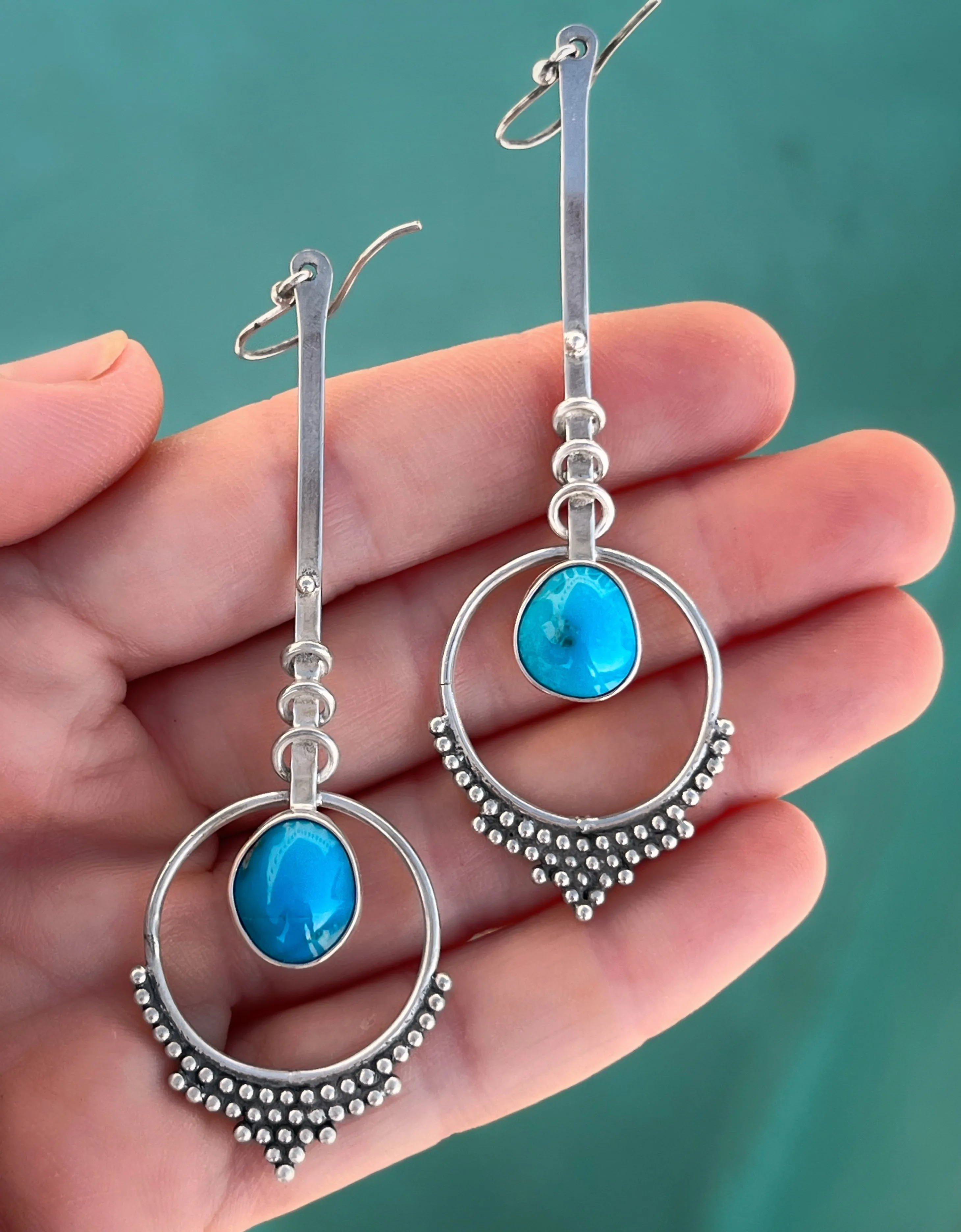 Turquoise pendulum earrings in silver