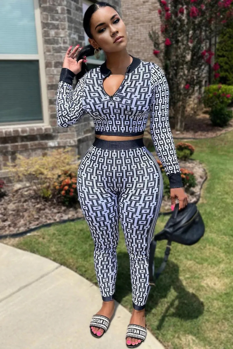 UK623 Printed Long Sleeve Two-Piece Set