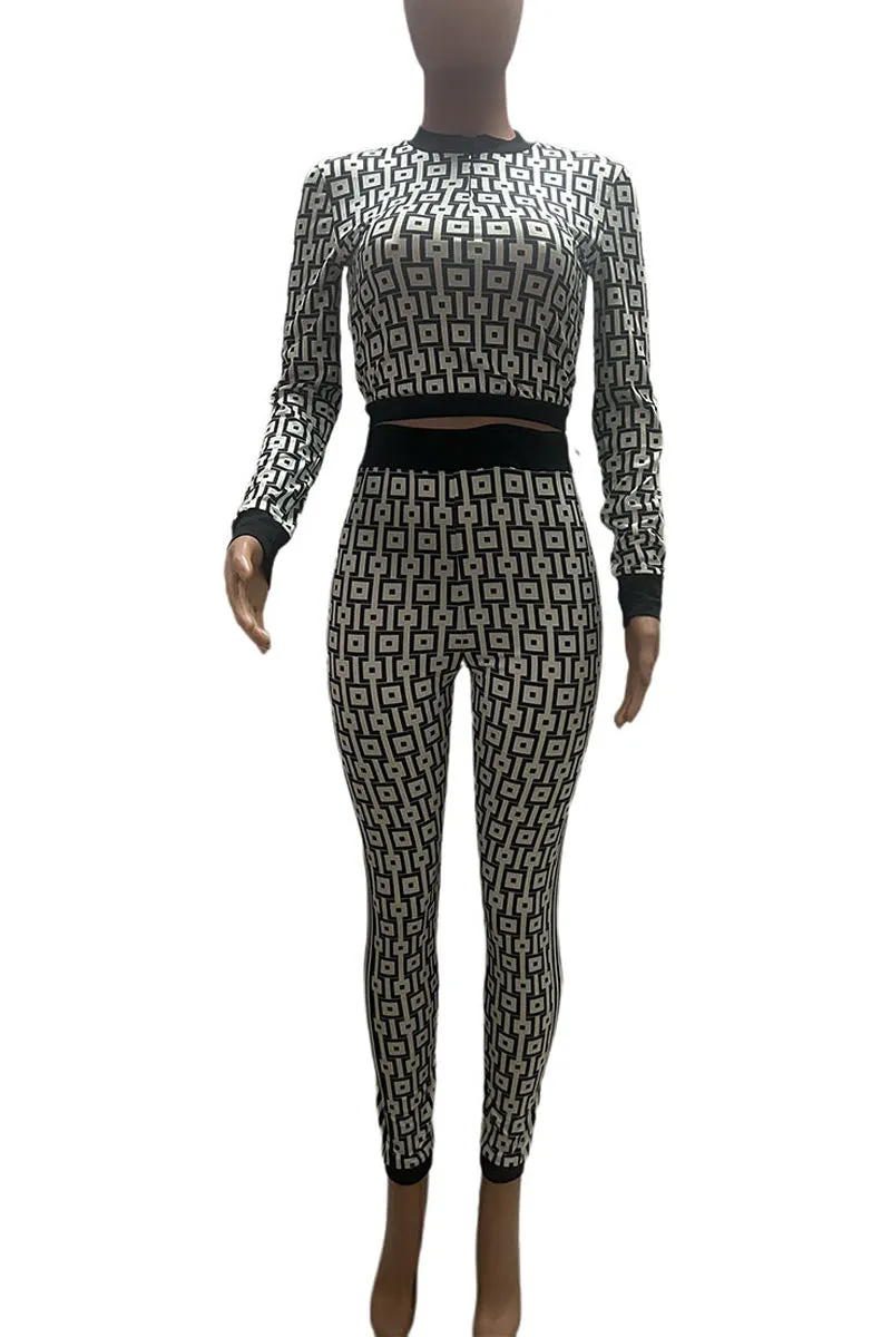UK623 Printed Long Sleeve Two-Piece Set