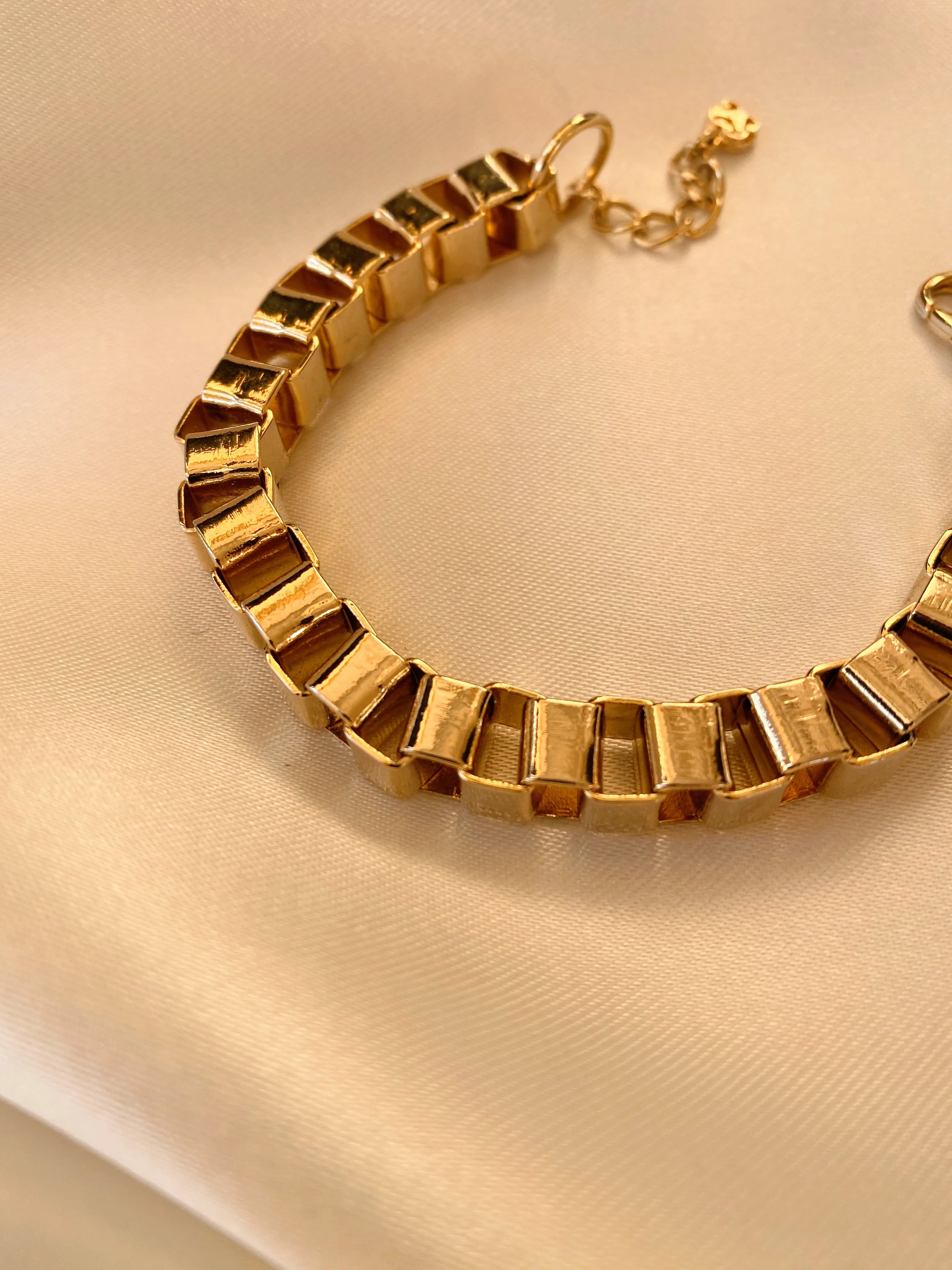 Zoe Chain Bracelet